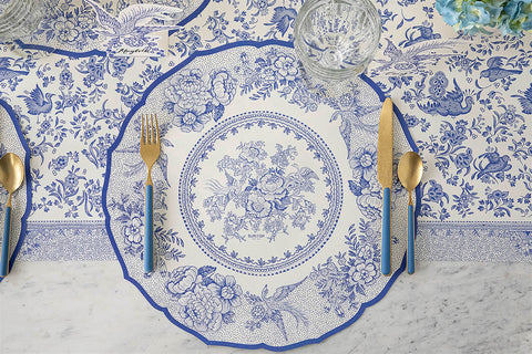 Blue + White + Classic English Design Table Setting Inspiration