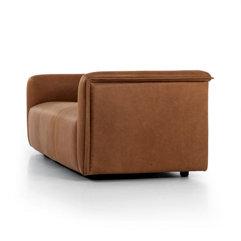 Wellborn Sofa - Palermo Cognac