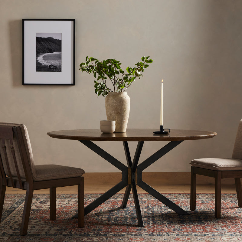 Spider Round Dining Table