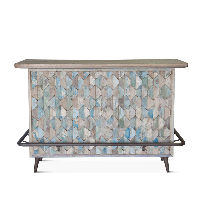 Wildwood Carved Bar